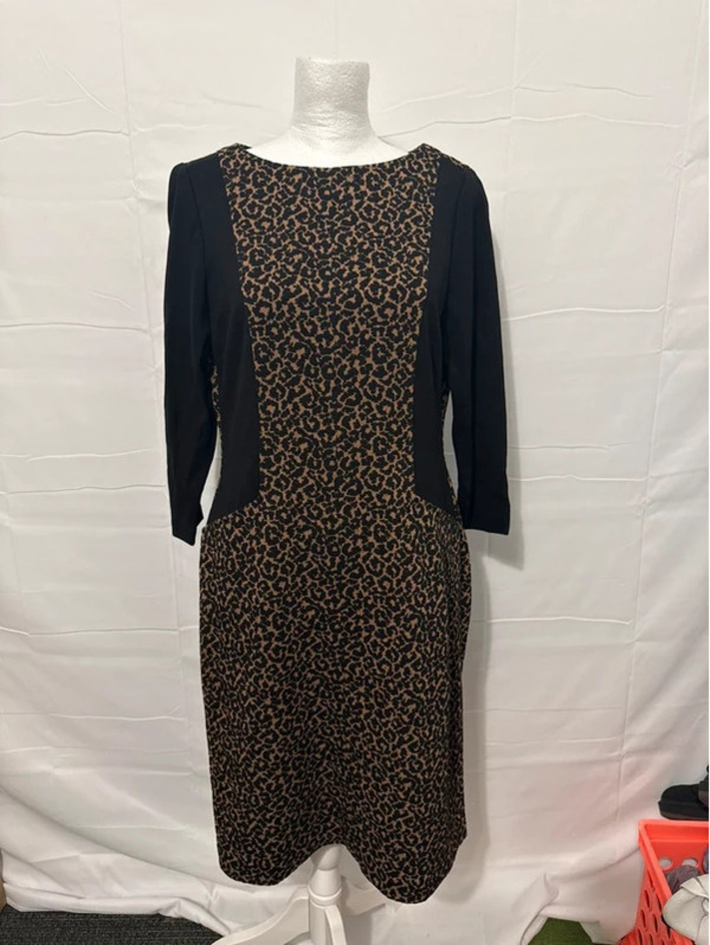 Women's Animal Jacquard Dress with Compression
